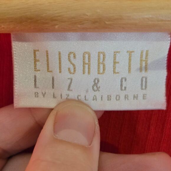 Elisabeth by Liz Claiborne Red V-Neck Knit Top, Size 2X – Classic Staple [0282] - Picture 5 of 8